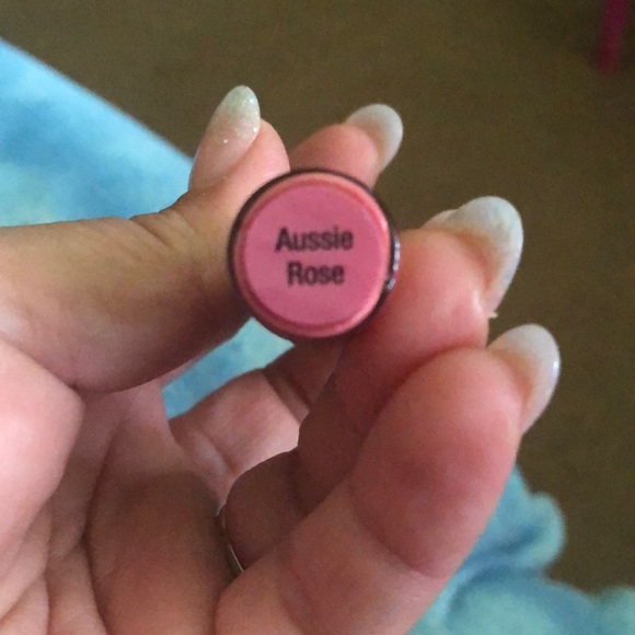 LipSense - Picture 2 of 2